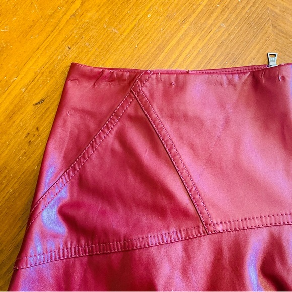BCBG MaxAzria Camber A-line Faux Leather Skirt in Merlot Size Medium - Picture 10 of 16
